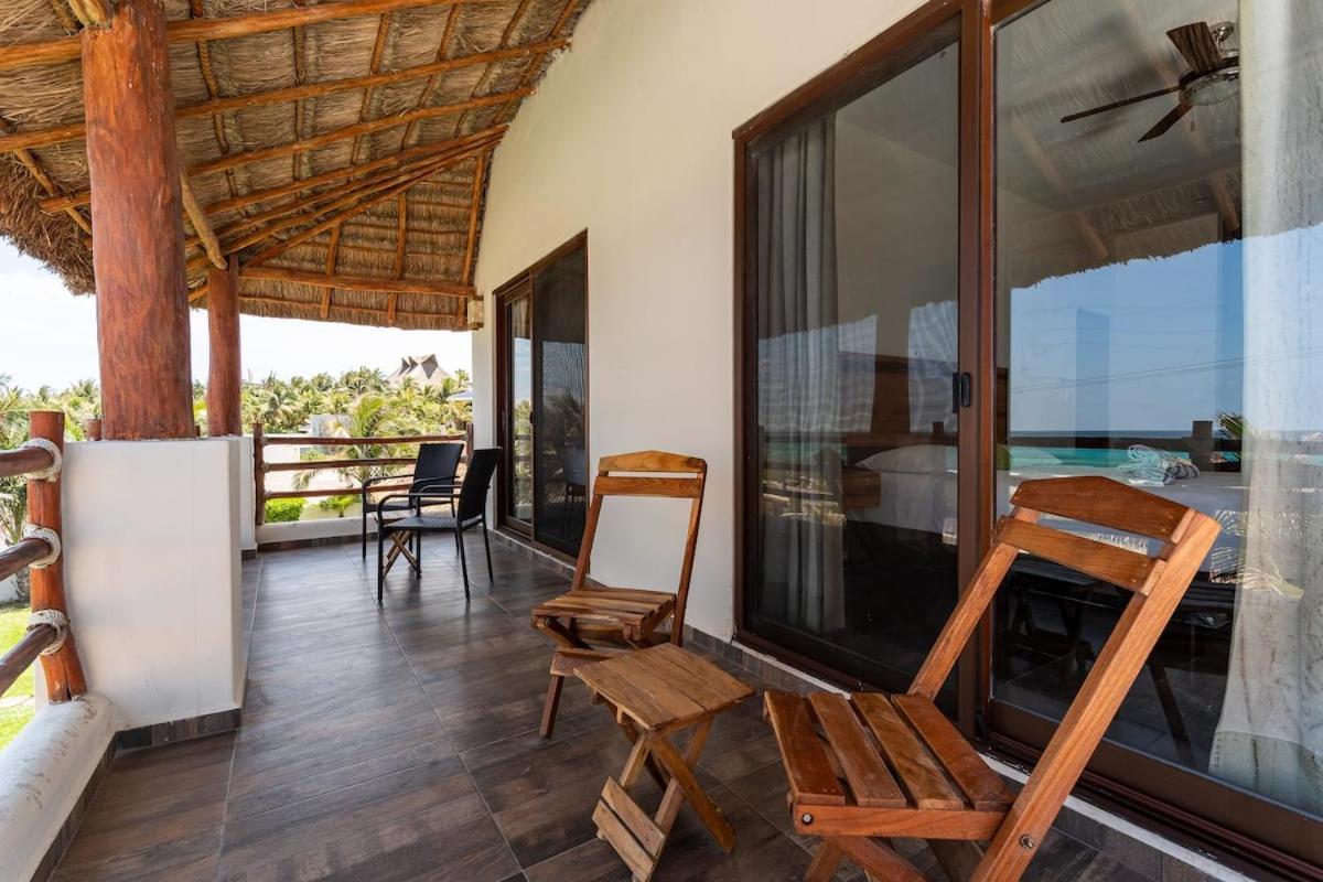 Villa With Ocean View, Pool, Restaurant And Rooftop Isla Mujeres Eksteriør billede
