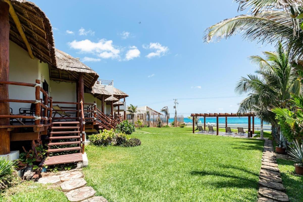 Villa With Ocean View, Pool, Restaurant And Rooftop Isla Mujeres Eksteriør billede